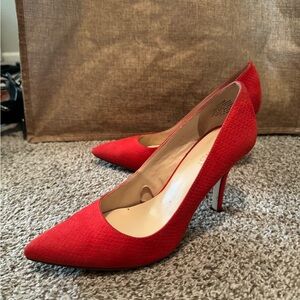 Nine West Red heels Sz 7.5